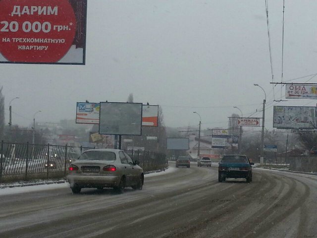 Щит 6x3,  пр-кт Победы Автодель из города, центр разделитель