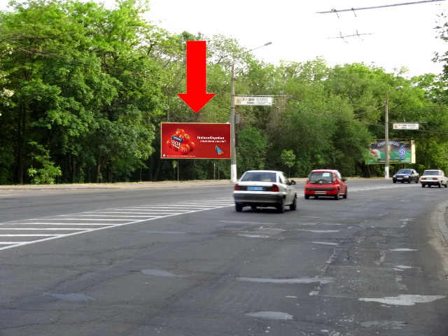Щит 6x3,  Героев Сталинграда пр-т - парк Победы, возле "Лукойл", в центр