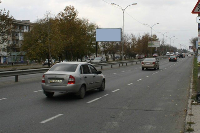 Щит 6x3,  ул. Киевская, 136, напротив автосалона "Шкода"