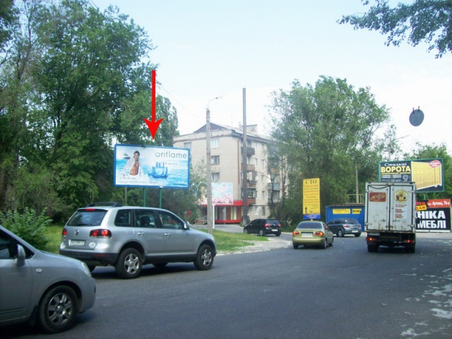 Щит 6x3,  Ул. Артёма, Перекрёсток С Пр. Ильича